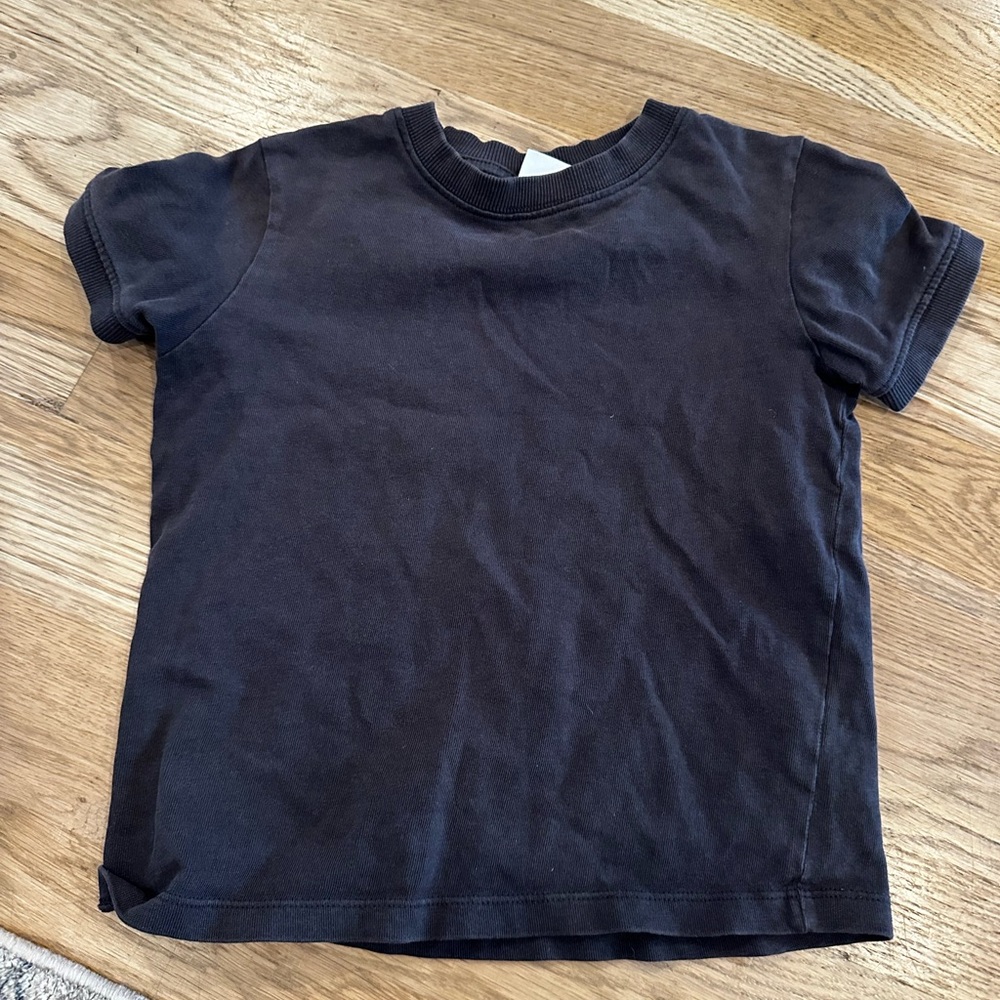 zara black tee